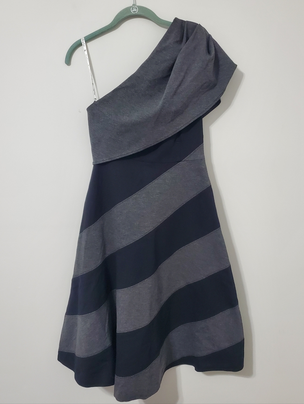 Tracy Reese One Shoulder Black Gray Striped Fit And Flare Dress Size 6